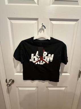 Jordan Air Jumpman Graphic Crop T-Shirt, Black, Size Large (12-13 YRS)